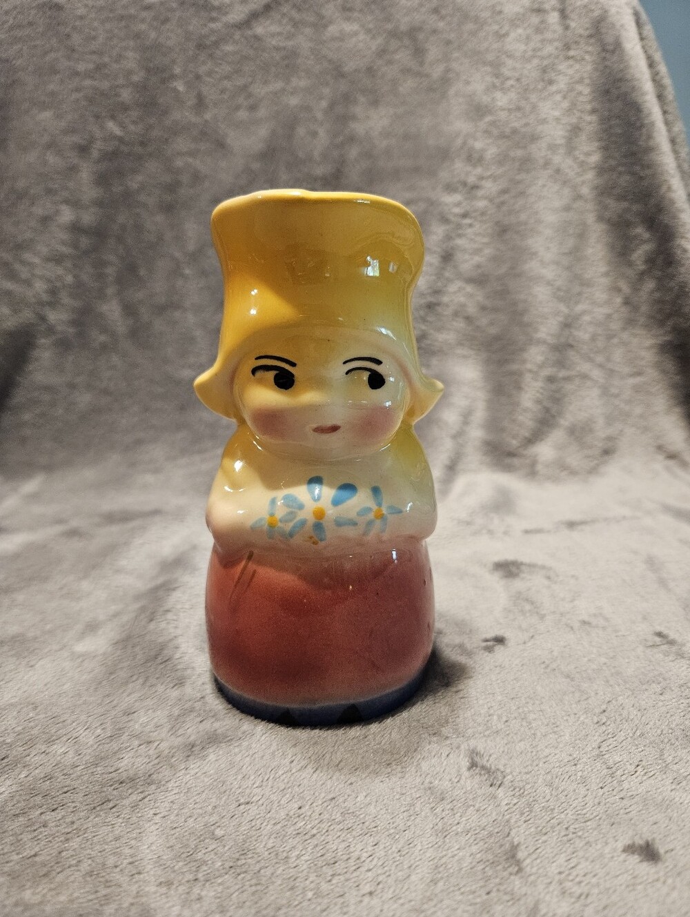 Vintage Shawnee Pottery "Betsy" Dutch Girl creamer pitcher.